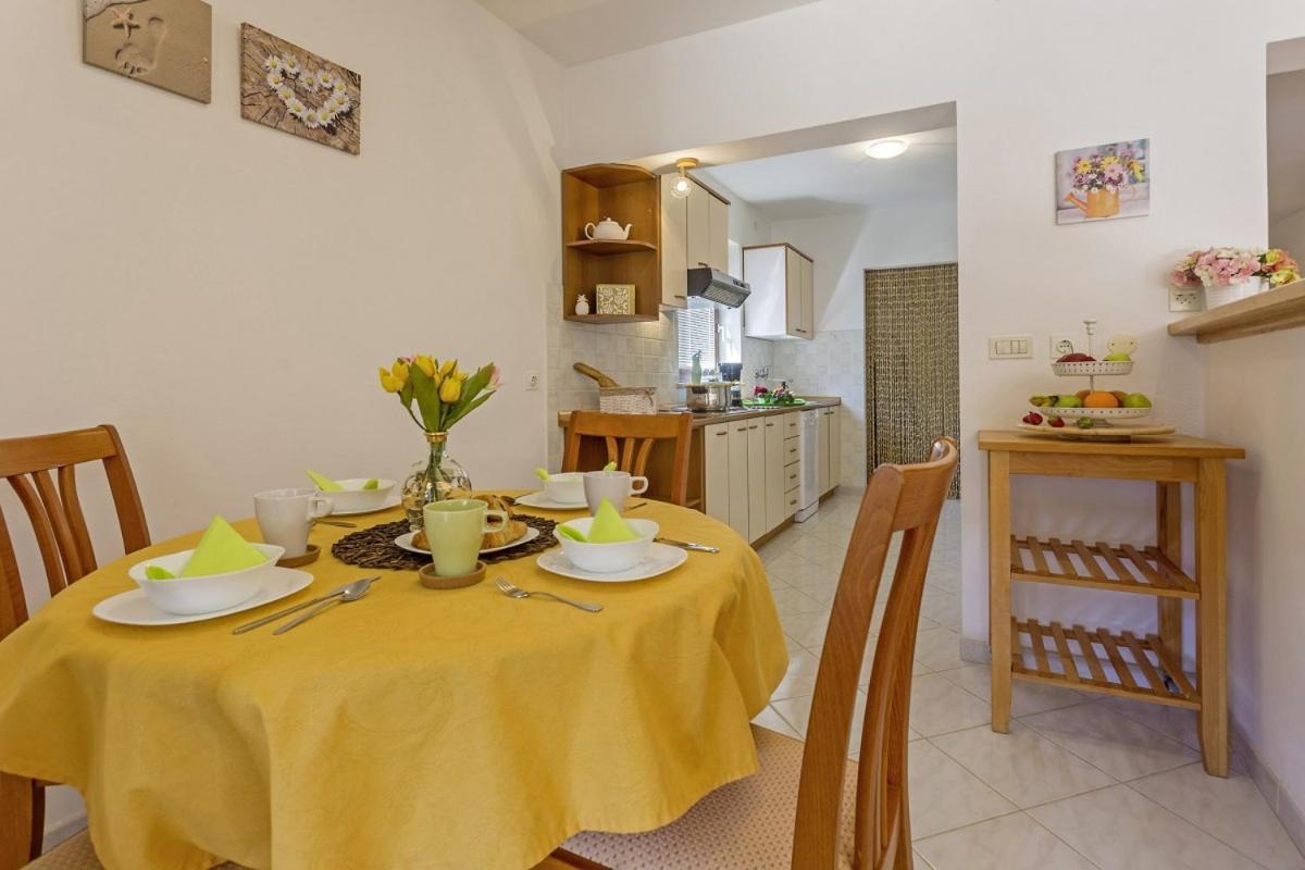 Villa Nada In Vinkuran Pola Esterno foto